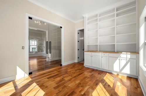 1055 Church St, Smyrna GA exterior