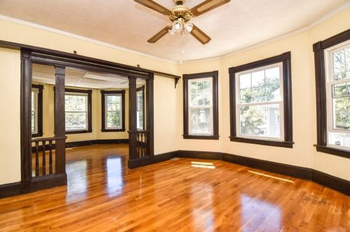 132 Alderman St, Springfield MA 01108-2121 exterior