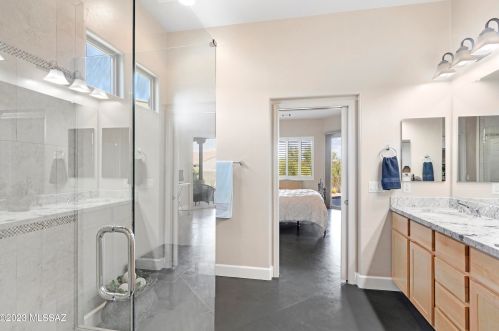 5623 Creosote Ridge Way, Tucson AZ  85747-6046 exterior