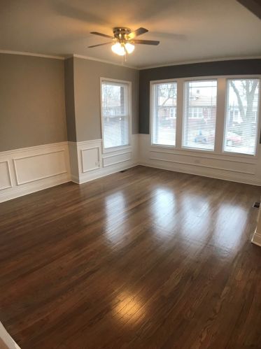 8316 Luella Ave, Chicago, IL 60617-1844