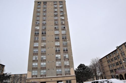 4300 Ford City Dr, Chicago, IL 60652-1240