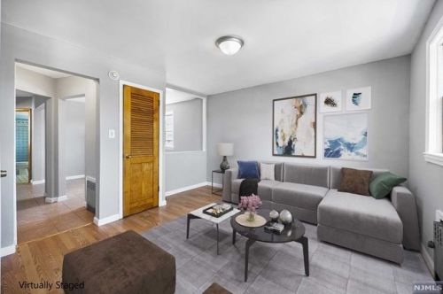 140 Clinton Pl, East Rutherford NJ 07073-1723 exterior