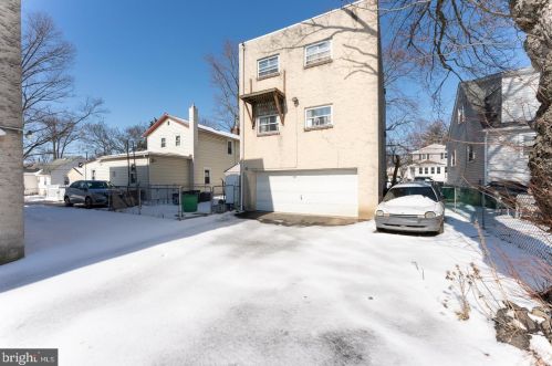 924 Lawnton Ter, Manor, PA 19036-1112