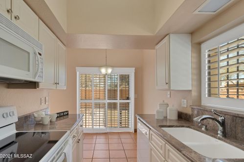 4760 Water St, Tucson, AZ 85712-5713