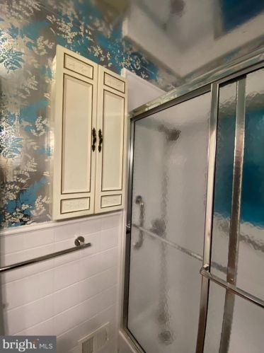 802 Hayward Ave, Silver Spring MD 20912-5808 exterior