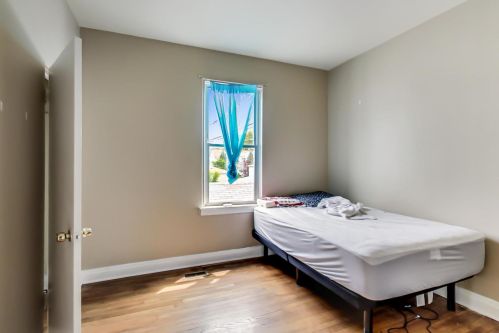 3600 Winchester Ave, Chicago IL 60609-1234 exterior