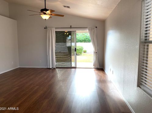 17420 2nd Ave, Phoenix AZ  85023-6573 exterior