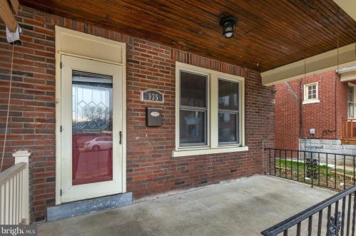 935 Maple Ave, Lancaster, PA 17603-4818