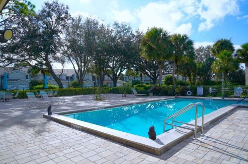 1790 Imperial Golf Course Blvd, Naples FL 34110-1015 exterior