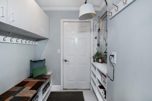 230 Ridge Ave, Pittsburgh PA  15237-6914 exterior