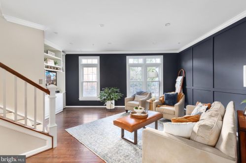 5019 Murtha St, Alexandria VA 22304-8611 exterior