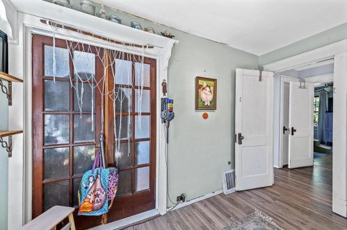 1032 Yale Ave, Saint Louis MO 63117-1823 exterior