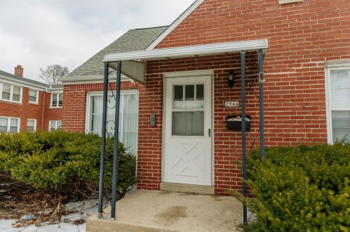 2944 76, Milwaukee WI 53219-2828 exterior