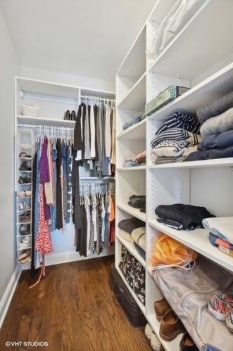 2425 Pensacola Ave, Chicago IL  60618-1607 exterior