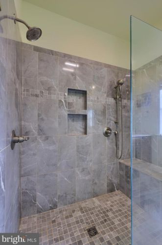 1404 Banner Dr, Lancaster PA 17601-4580 exterior