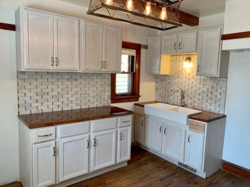 5417 40th St, Milwaukee, WI 53209-4617