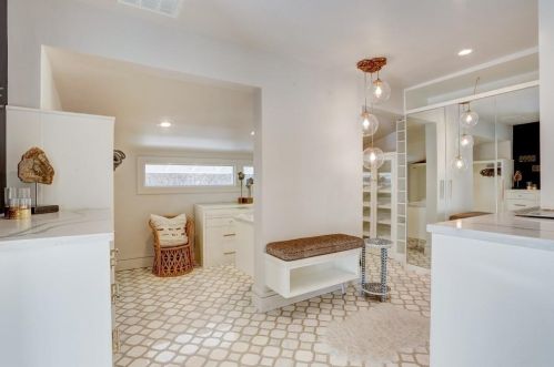 811 Charles Allen Dr, Atlanta GA  30308-1706 exterior