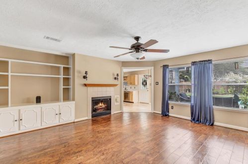 18635 Twigsworth Ln, Humble TX 77346-2611 exterior