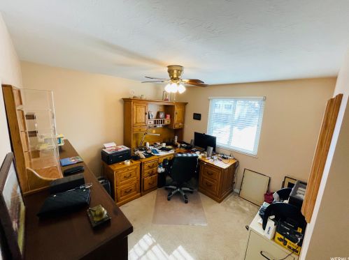 3358 6610, Taylorsville UT 84084-6904 exterior