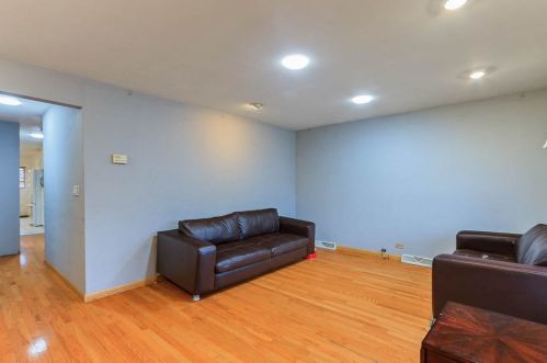 4730 Springfield Ave, Chicago IL 60632-3633 exterior