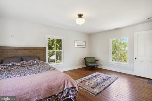 305 North St, Easton MD 21601-3613 exterior