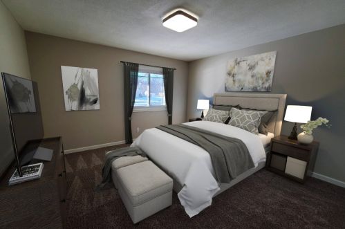 13108 Findlay Ave, Saint Paul MN 55124-8061 exterior