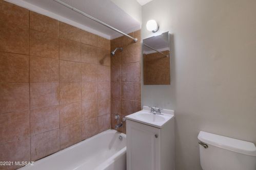 4541 32 St, Tucson AZ 85710-6038 exterior