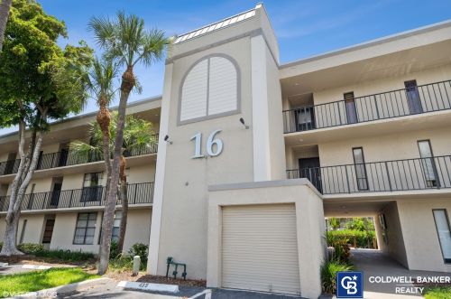 16 Royal Palm Way, Boca Raton FL 33432-8757 exterior