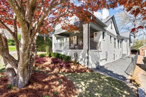 1072 Bellevue Dr, Atlanta, GA 30306-3574