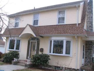 1242 Brighton St, Philadelphia, PA 19111-4245