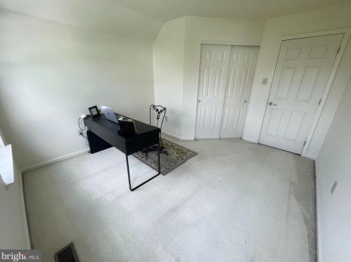 1706 Lafayette Dr, Jamison PA 18929-1643 exterior