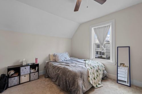 113 Oakland Ave, Providence RI 02908-3632 exterior