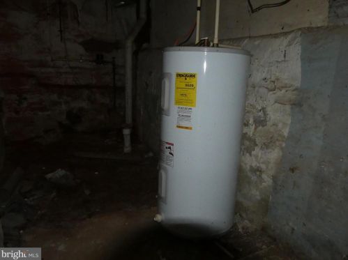 316 Prince St, Lancaster PA 17603-3024 exterior