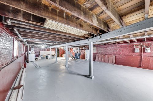 1719 Melvina Ave, Chicago IL 60646-1123 exterior