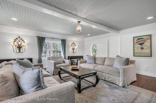 4 Tuxedo Rd, Locust NJ 07760-1825 exterior