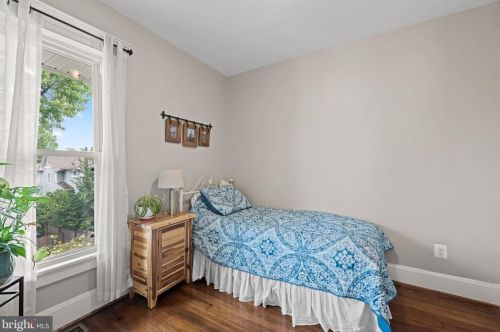 312 Raymond Ave, Alexandria VA 22301-1037 exterior