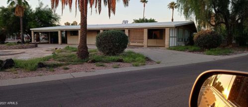 8901 Olive Ln, Chandler AZ  85248-6401 exterior