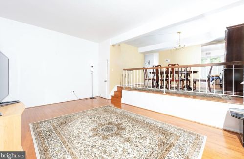 11907 Bargate Ct, Rockville MD 20852-4117 exterior