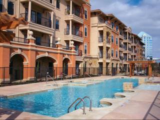 1580 Mira Lago Blvd, Dallas TX  75234-1403 exterior