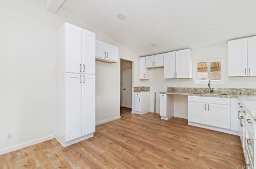 27161 Jarvis St, Perris CA  92570-6952 exterior