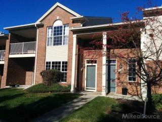 1782 Flagstone Cir, Rochester, MI 48307-6094