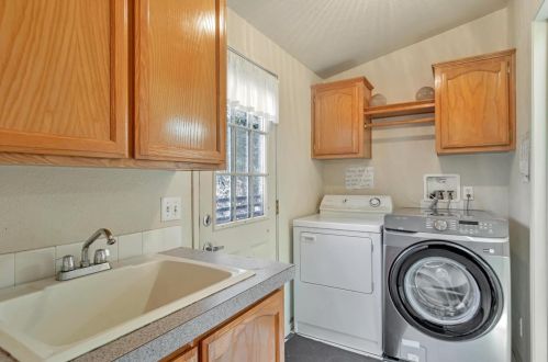 130 El Bosque Dr, San Jose CA  95134-1608 exterior