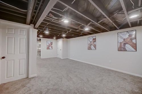 4911 76th St, Milwaukee WI  53220-4305 exterior