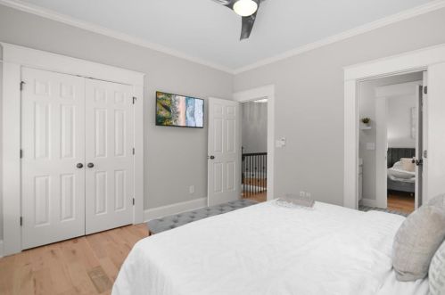 560 Morgan St, Atlanta GA 30308-2821 exterior