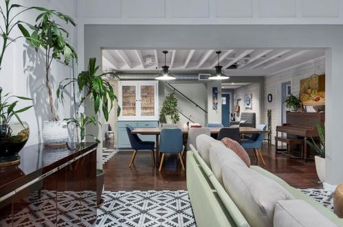 2409 Comburg Castle Way, Austin TX 78748-5259 exterior