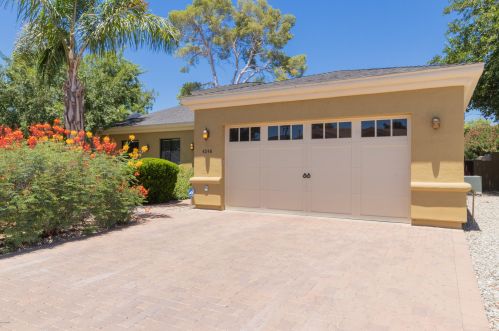 4246 Cheery Lynn Rd, Phoenix AZ  85018-6429 exterior