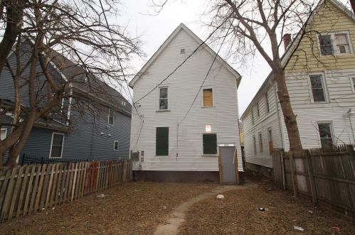 2845 27th St, Milwaukee WI  53215-3602 exterior