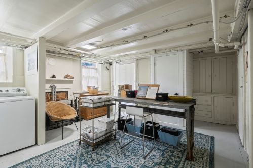 66 Atkinson St, Dover NH 03820-3731 exterior