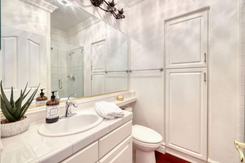 1140 Elderberry Cir, Folsom CA  95630-7659 exterior