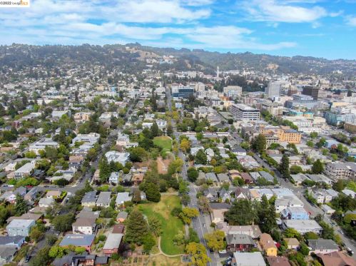 1732 Hearst Ave, Berkeley CA 94703-1387 exterior